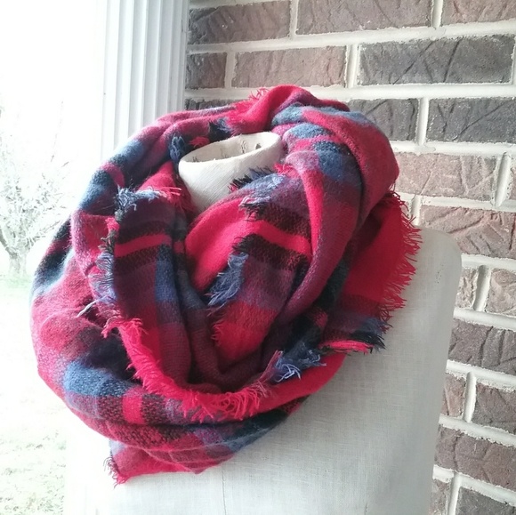 Red and Blue Plaid Infinty Scarve - Picture 3 of 3